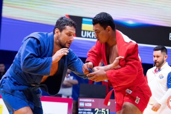 Жаҳон чемпионатининг илк кунида 4 та медални қўлга киритдик!