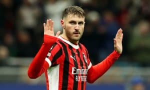 Суперклуб тўрт форвардни нишонга олди