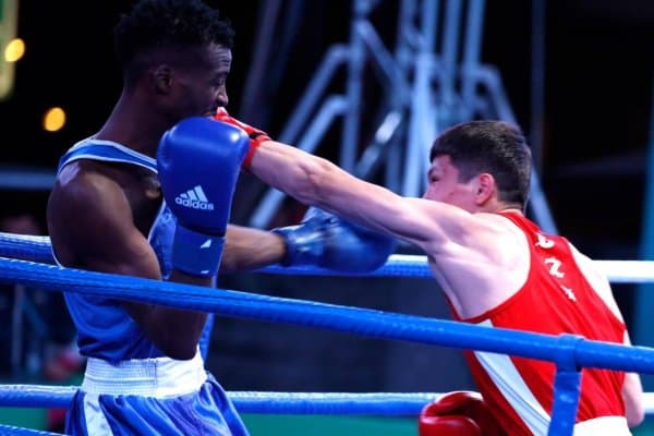 Бугун 3 нафар боксчимиз чорак финал жангларини ўтказди