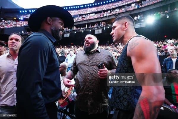 Жон Жонс: "Алекс Перрейра билан жангимизни бутун дунё томоша қилади"