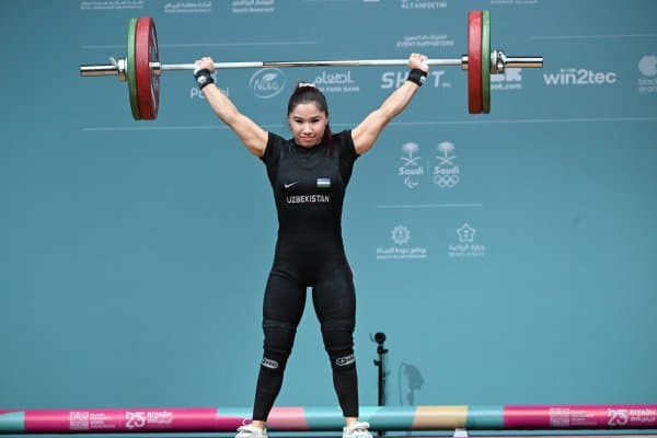 Риёд-2025. Нигора Абдуллаева мусобақани 3 та кумуш медал билан якунлади