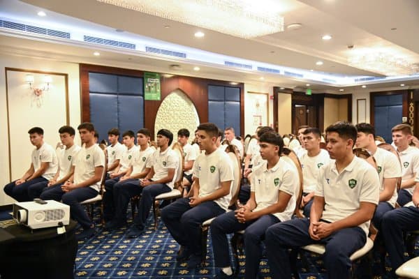 O‘FA rahbariyati O‘zbekiston U-17 terma jamoasi a’zolari bilan uchrashdi