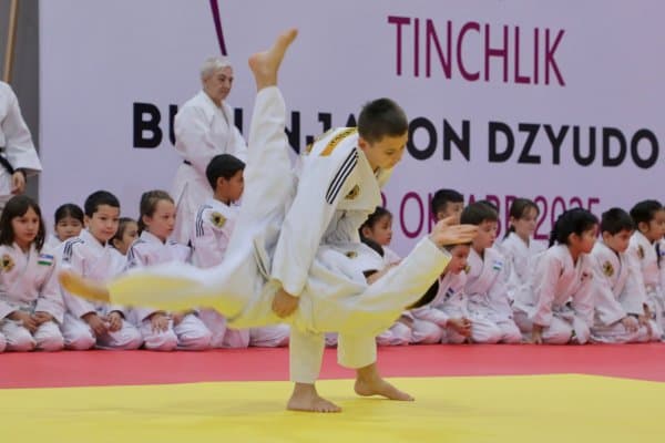 Дзюдо. Ўзбекистоннинг энг кучли ўсмирлари Андижонда аниқланади