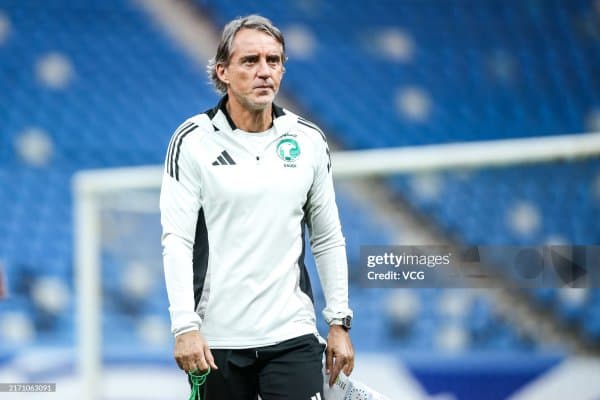 Манчини Қатар клубида иш бошлайди