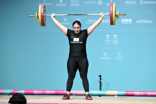 Оғир атлетикачимиз кумуш медалига эга бўлди
