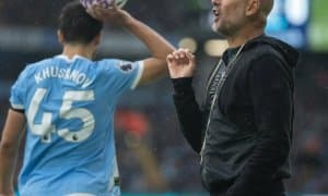 Ҳусановга ким устозлик қилади?