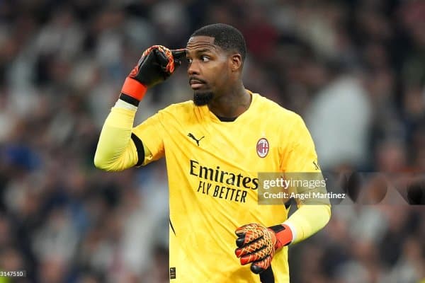 Майк Меньян учун кураш авжида