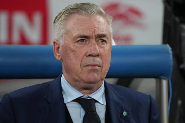 Анчелотти: "Хаби Алонсо "Реал"да муваффақиятга эришишига ишонаман"