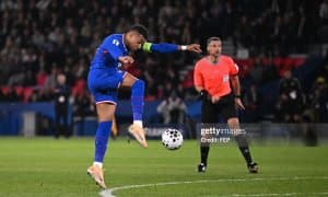 Мбаппе жароҳат олди!