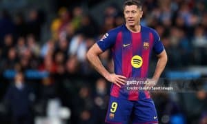 "Барселона" Левандовски билан янги шартнома имзолашга иккиланмоқда