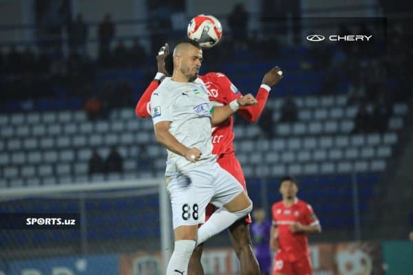 "Динамо" - "Андижон" беллашувидан фотолавҳалар