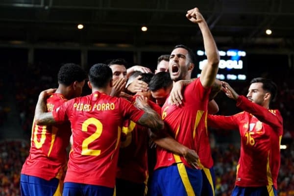 Терма жамоа мана шунақа бўлади! Испания катта рекорд ўрнатди