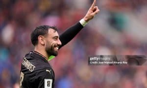 Португалия Арманистон янчиб ташлаган ҳолда Жаҳон чемпионатига йўлланмани қўлга киритди