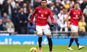 "Манчестер Юнайтед" Каземирога ўринбосар топди