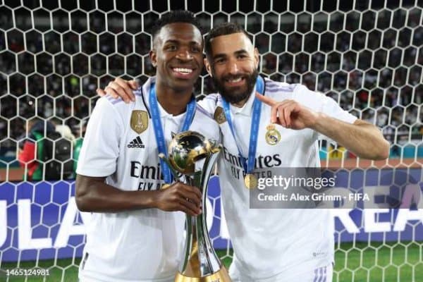 Бензема Винисиусни мақтади