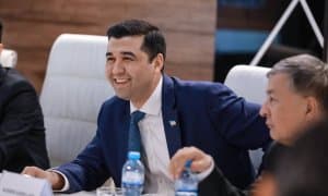 Алишер Саъдуллаев: Ярим финал ҳиндистонлик шахматчиларсиз ўтмоқда. Бу ҳам шахмат учун катта воқелик!