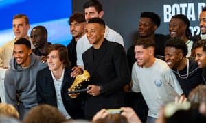 Куртуа: "Мбаппе лидерлик борасида Криштиану Роналдуга яқинлашиб бормоқда"