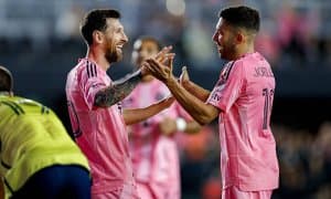 Альба: "Мессини "Камп Ноу"да қадрлашлари керак"