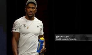 Энтони Жошуа: "Жейк Полни нокаут қилишга уринмайман"