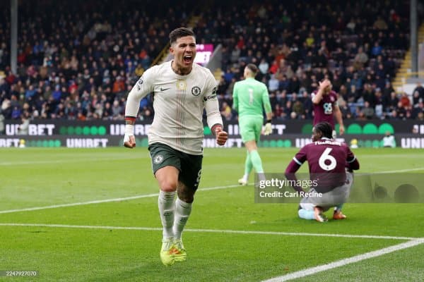 АПЛ. "Челси" меҳмонда "Бёрнли"ни мағлуб этиб, 2-ўринга кўтарилиб олди