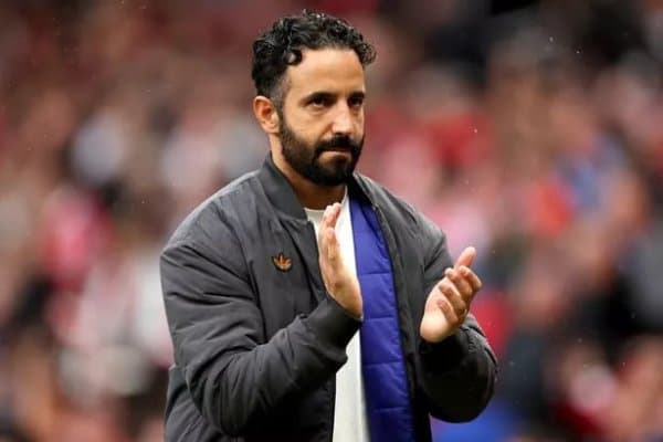 Аморим зўр футболчи танлади