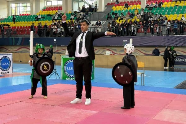 Чирчиқда Ўзбек жанг санъати бўйича беллашувлар ўтказилди