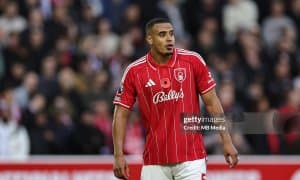 "Ноттингем Форест" ҳимоячиси "Челси" ва "Арсенал" нишонида 