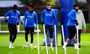 Палмер махсус оёқ кийим билан "Челси машғулотларига қайтди