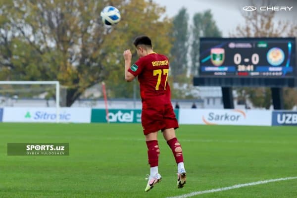 Йилнинг энг яхши футболчиси мукофоти учун номзодлар янгиланди. Бир футболчи рўйхатдан чиқарилди