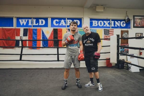 Мэнни Пакьяонинг ўғли дебют жангида ғалаба қозона олмади