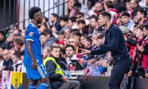 “Реал”да зиддият юзага келди, футболчилар Алонсога қарши боряпти