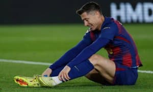 “Барса” Левандовски ўрнига учта суперҳужумчини нишонга олди