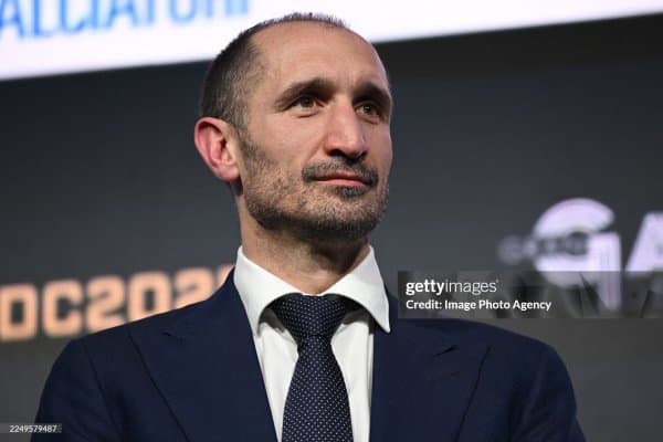 Кьеллини: "Йилдиз янги шартномага шошмаяпти"