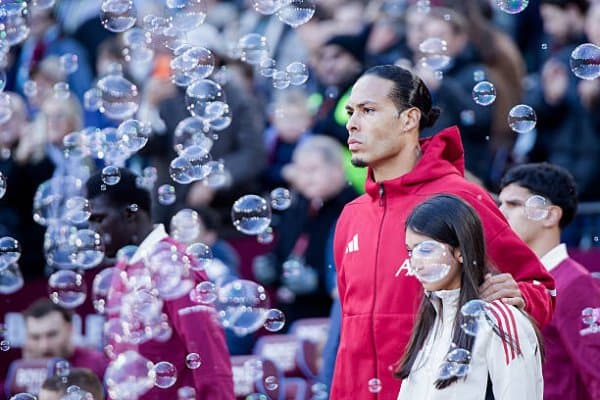 АПЛ. "Ливерпуль" - "Сандерленд" ва "Лидс" - "Челси": Бошланғич таркиблар маълум 
