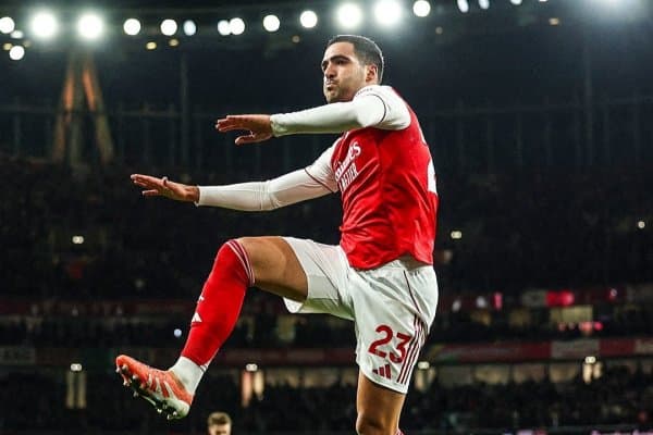 АПЛ. "Арсенал"дан ишончли, "Кристал Пэлас" ва "Ноттингем Форест"дан эса минимал ҳисобдаги ғалаба