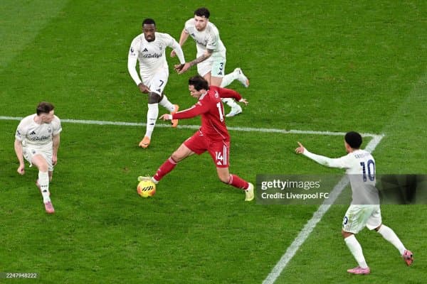 "Ливерпуль" ҳужумчисига 3 та клуб қизиқиш билдирган