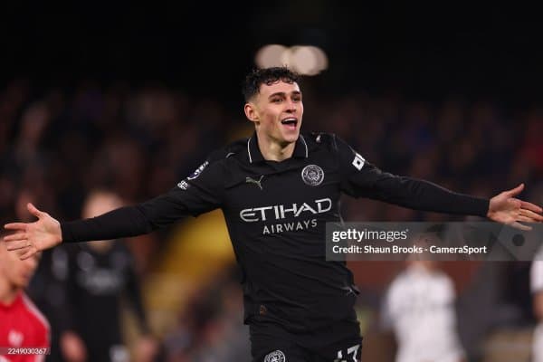 "Манчестер Сити" Фоденга умрбодлик шартнома таклиф қилмоқчи