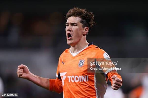 Энди бор умид Шомуродовдан! “Башакшеҳир”да катта йўқотиш