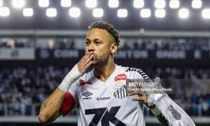 Неймар Европага қайтмайди