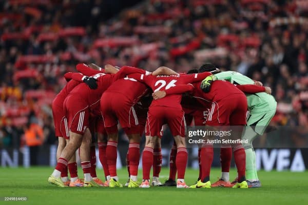 АПЛ. "Лидс" ҳамда "Ливерпуль" жамоаларининг бугунги баҳс учун асосий таркиблари билан танишинг