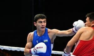 Фазлиддин Эркинбоев Қирғиз Республикаси вакилини таслим этди