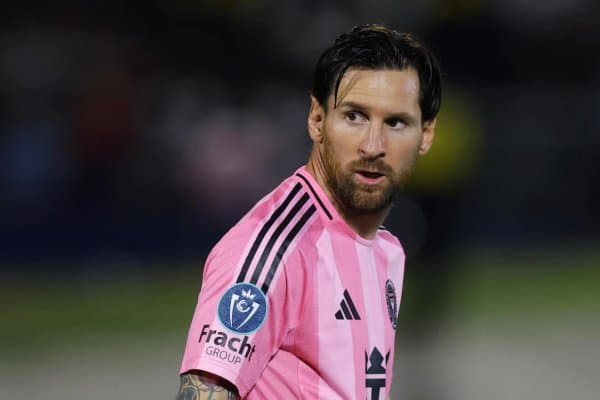 Месси қайси клубда ўйнашни орзу қилишини очиқлади