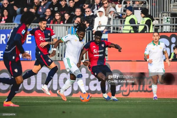 А Серия. "Рома" бир киши кам бўлиб қолган баҳсда мағлуб бўлди