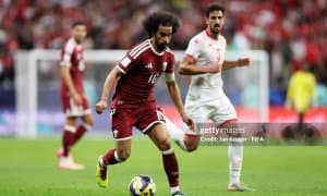 Араб кубоги. Қатар йирик ҳисобда мағлубиятга учраб, гуруҳда қолиб кетди. Сурия эса Фаластин билан дуранг ўйнади