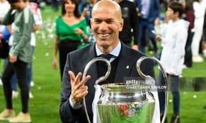 "Реал Мадрид" Зиданни яна қайтармоқчи