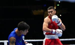 Тўрабек Хабибуллаевнинг рақиби иккинчи раунддан сўнг жангдан бош тортди