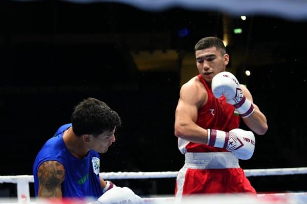 Тўрабек Хабибуллаевнинг рақиби иккинчи раунддан сўнг жангдан бош тортди