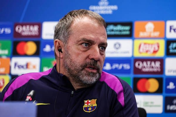 Флик: "Тўпни йўқотсак ҳам бир бутун жамоа сифатида ҳужум қилишимиз керак"