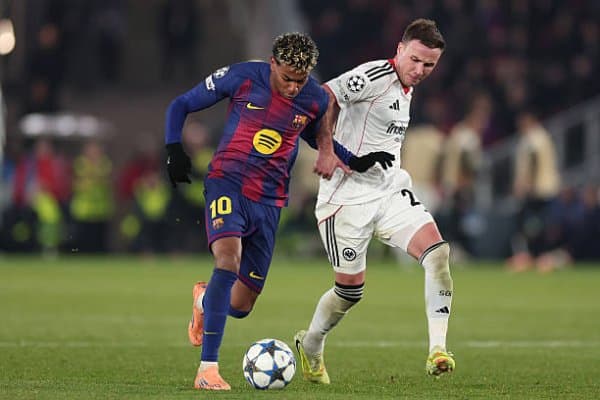 ЕЧЛ. "Барса" яна бир бор ирода намойиш этиб, муваффақиятга эришди 