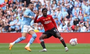 Манчестерликларга ёқмаган ўйинчини икки чемпион топ-клуб чақиряпти